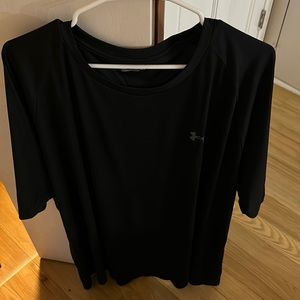 Never Worn!! Black 5XL Under Armour Short Sleeve Shirt